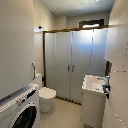 Lotus Apart Apartment *
